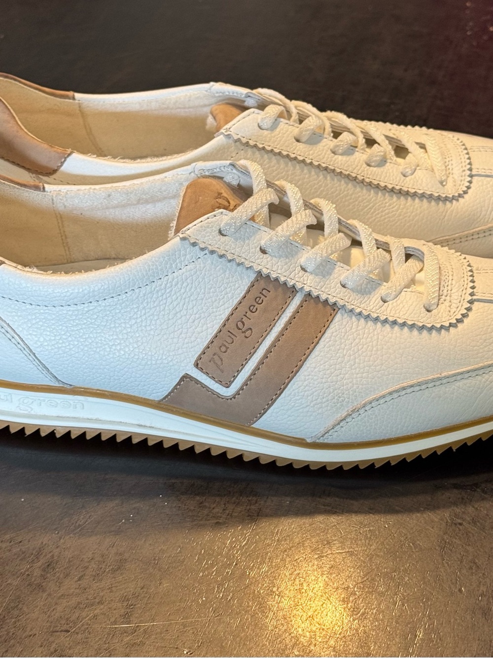 Paul GREEN BELLEVUE SNEAKER WOMEN US 9.5 HAND MADE ITALIAN LEATHER $250
